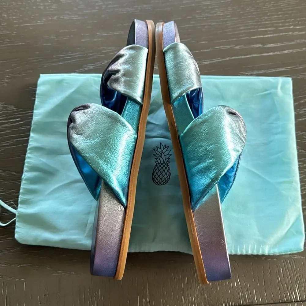 Aquazzura Twist Leather Metallic Blue Sandals Slides Made in Italy Size 38 NWOB